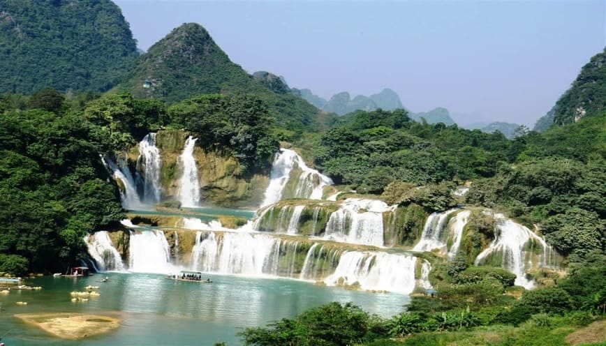 Thác mơ là địa điểm du lịch nổi tiếng