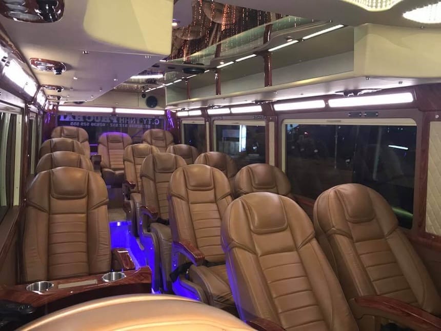Những tiện ích đỉnh cao trên xe Phúc Hải Limousine