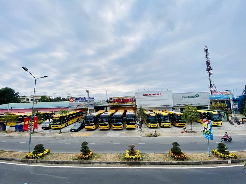 Hệ thống xe An Anh tận tâm phục vụ khách hàng ở mọi miền đất nước