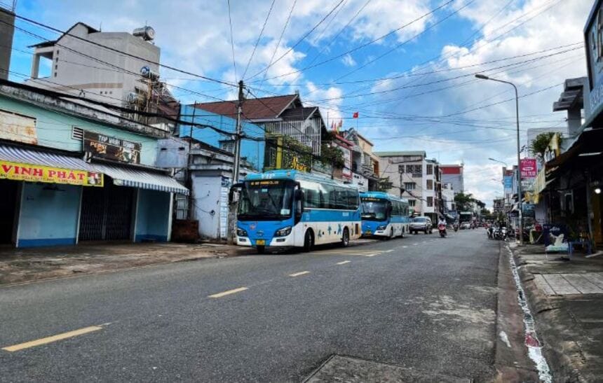 Nhà xe Cúc Phương chuyên khai thác tuyến đường Đồng Nai - Tp. Hồ Chí Minh