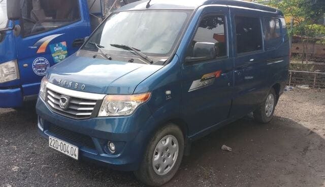 Van Kenbo 5 chỗ từng làm mưa làm gió một thời trên thị trường dòng xe van