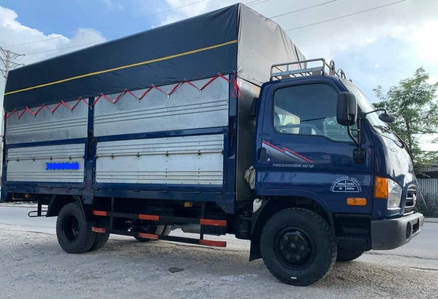 Bán xe tải Hyundai 3.5 tấn cũ với thùng bạt tại Đồng Tháp