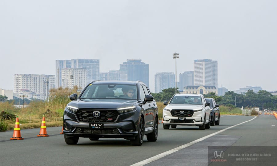 Bảng giá xe Honda CRV 7 chỗ 2025