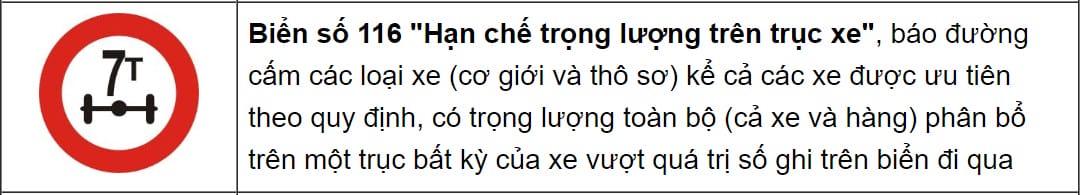 Biển báo cấm xe ba bánh, yêu cầu người lái xe tải van tuân thủ.