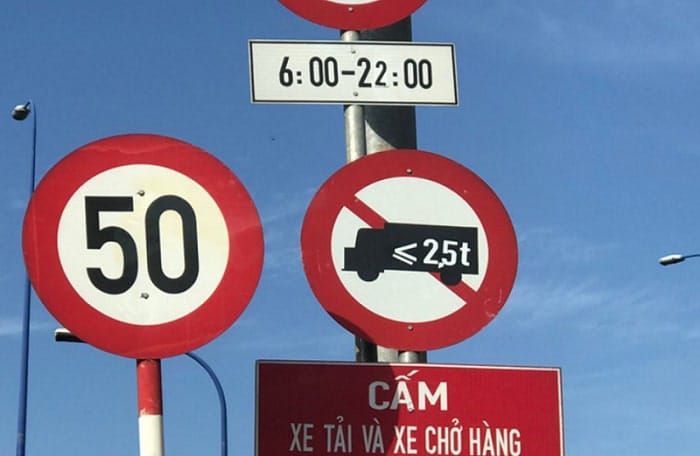 Biển báo cấm xe tải là gì?