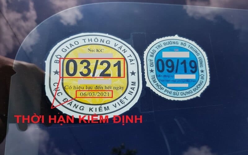 Biển báo hiệu cấm xe quá hạn đăng kiểm trên đường