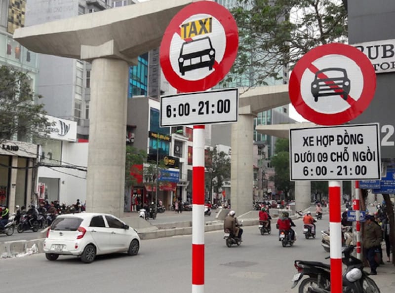 Biển phụ S.508 chỉ dẫn thời gian cấm, giúp tài xế tránh đi vào đường cấm giờ phạt bao nhiêu