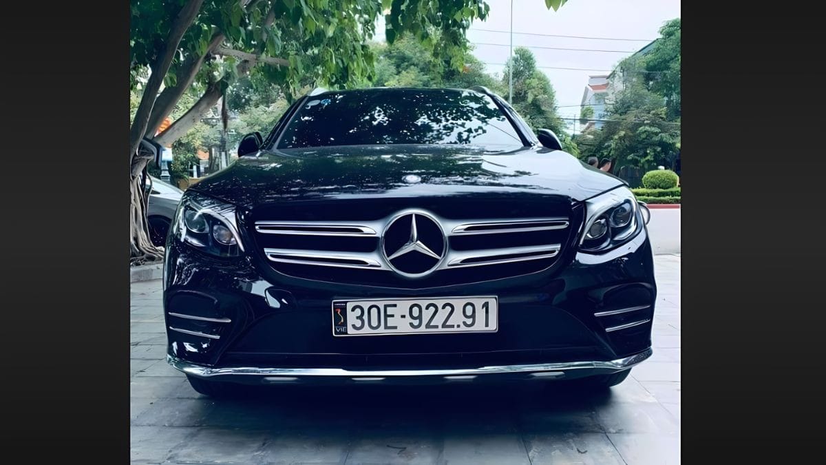 Biển số 30 là tỉnh nào? Hình ảnh minh họa biển số xe thuộc thành phố Hà Nội.