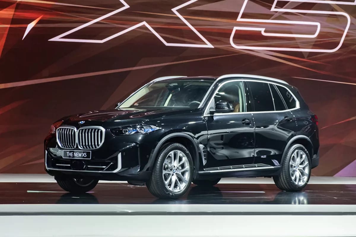 BMW X5 - xe 7 chỗ hạng sang với động cơ mạnh mẽ