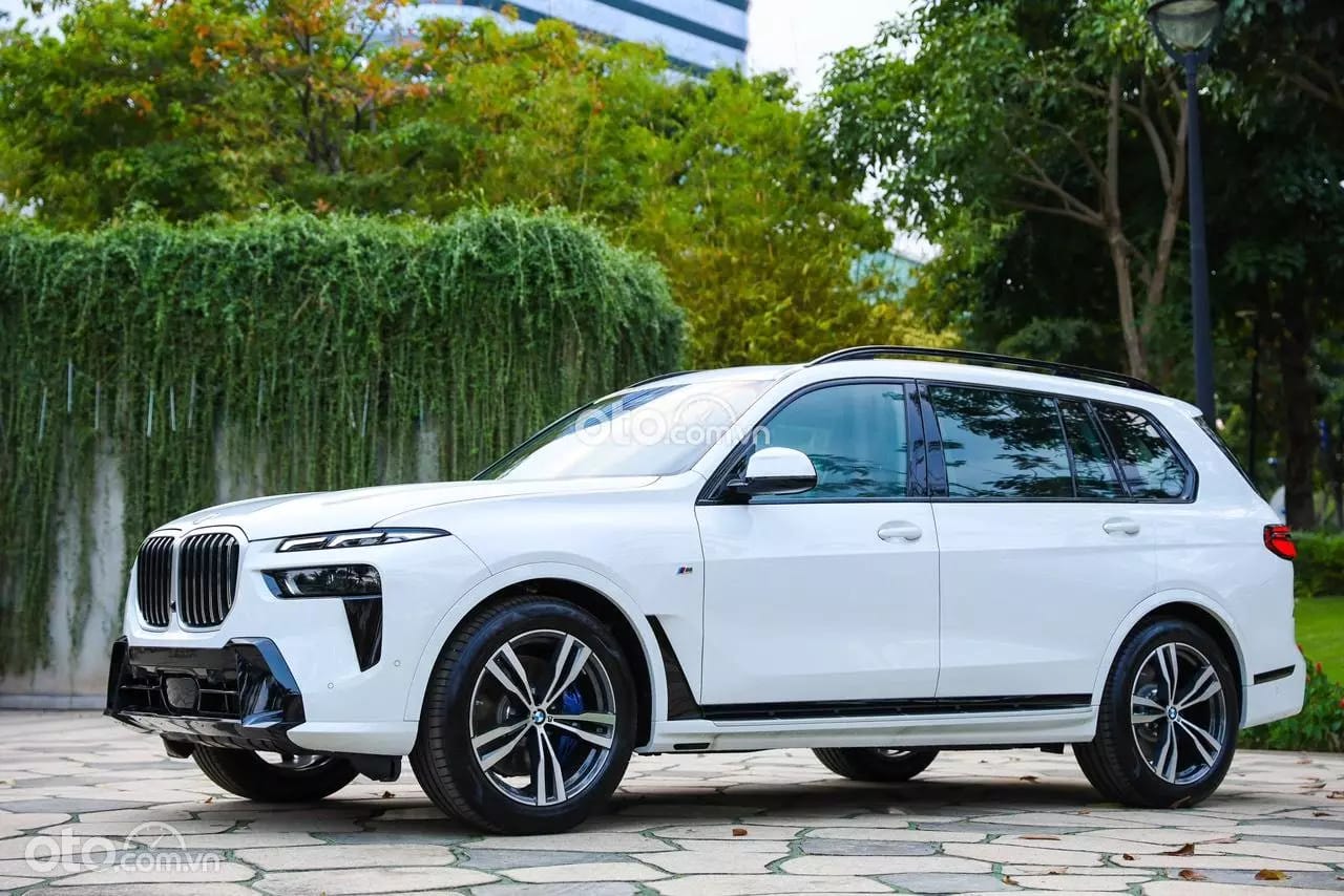 BMW X7 SUV hạng sang