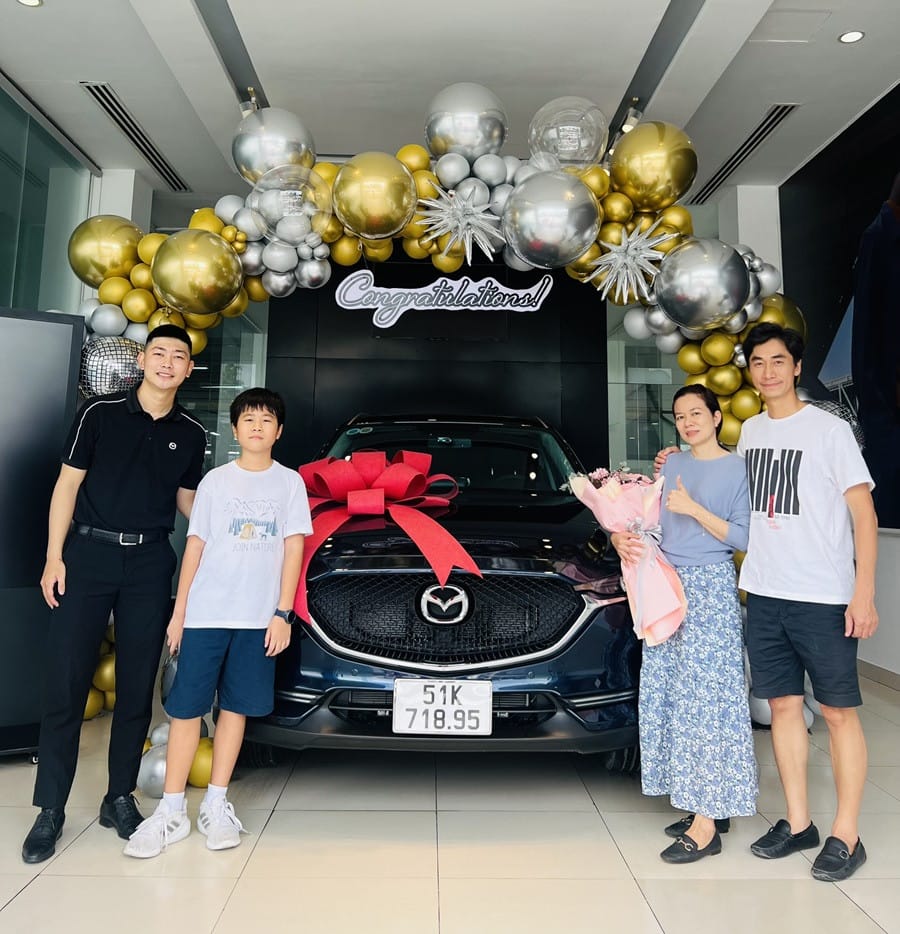 Các gói quà tặng và phụ kiện đi kèm khi mua xe Mazda CX-5