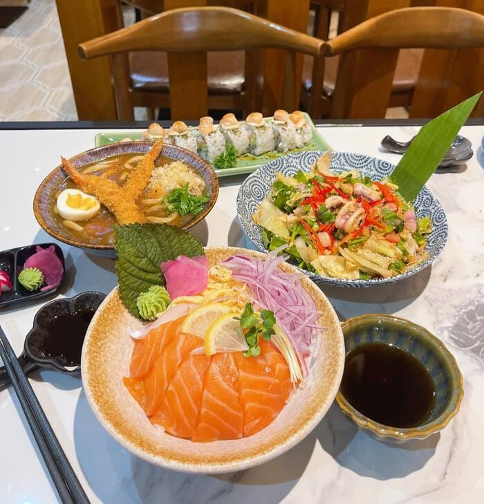 Các món ăn đặc trưng Nhật Bản tại Sóc Sushi Bình Dương