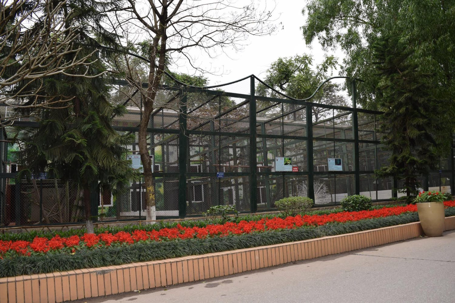 Các phương tiện di chuyển đến công viên Thủ Lệ, tối ưu cho giờ mở cửa công viên Thủ Lệ