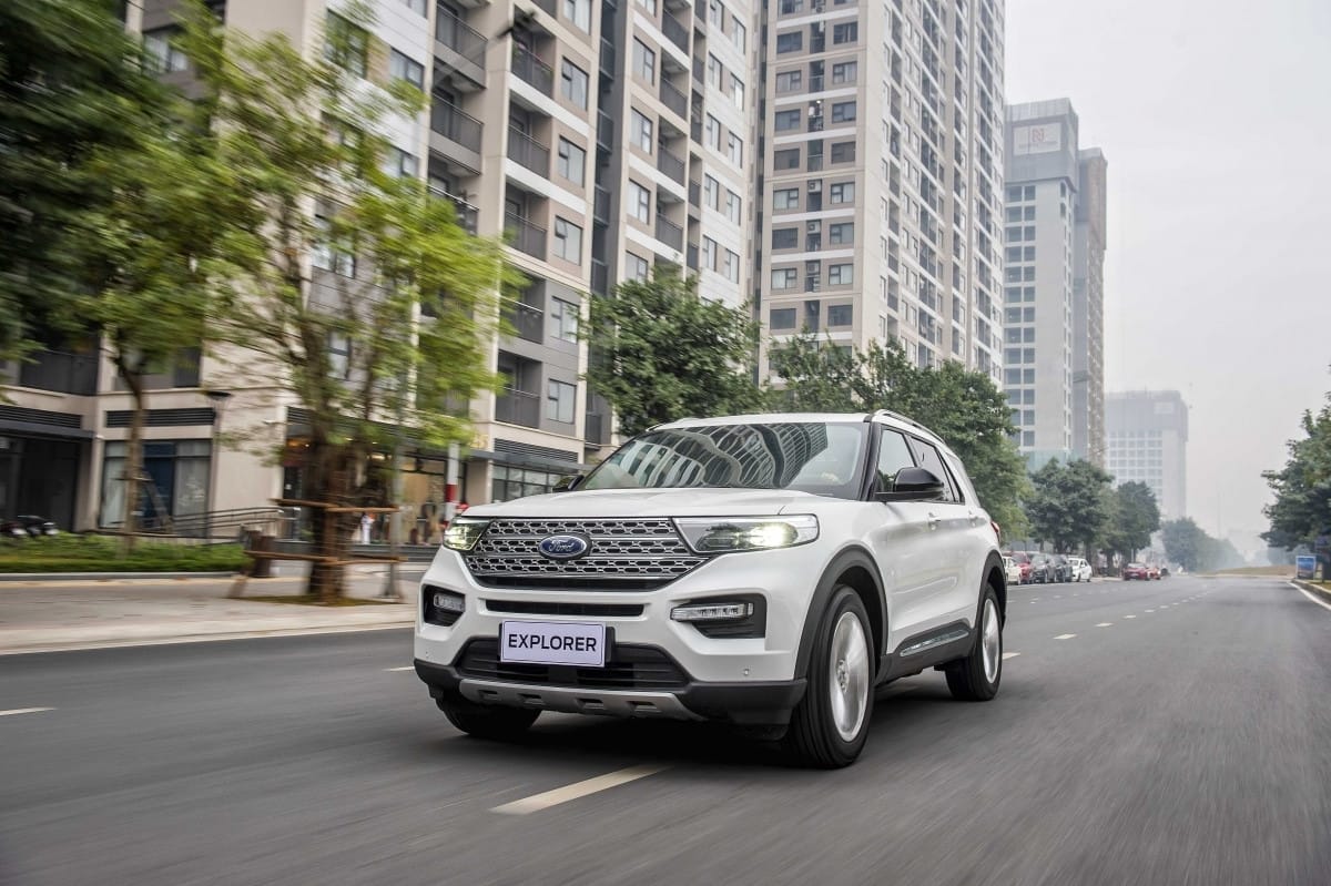 Các tính năng hỗ trợ vận hành tiên tiến trên xe Ford Explorer 2025