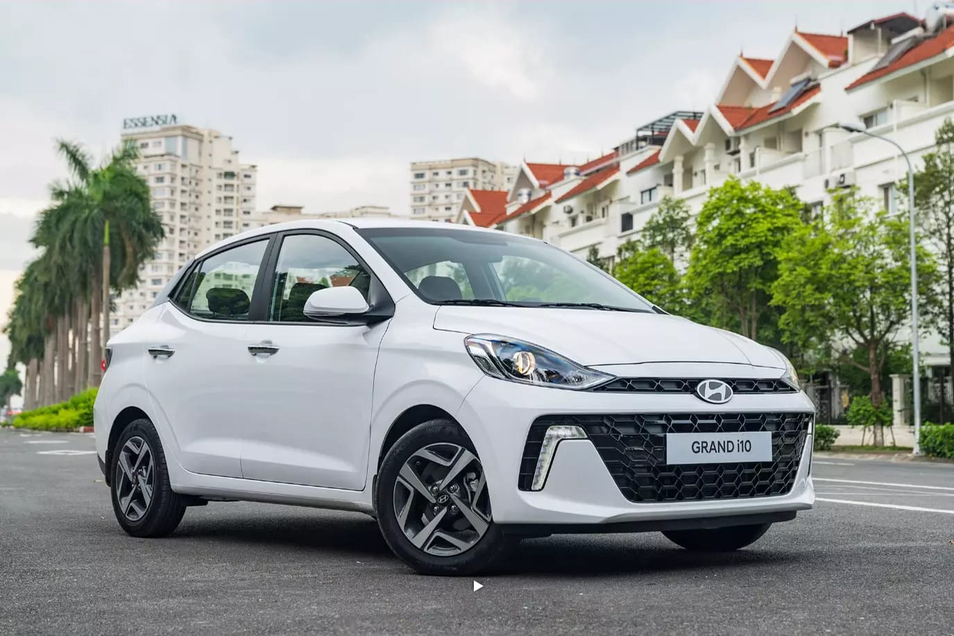 Cập nhật báo giá xe Hyundai Grand i10, mẫu xe đô thị cỡ nhỏ được ưa chuộng