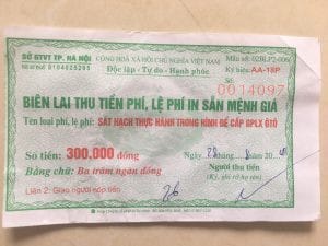 Chi phí thi sát hạch sa hình cho bằng lái ô tô B2
