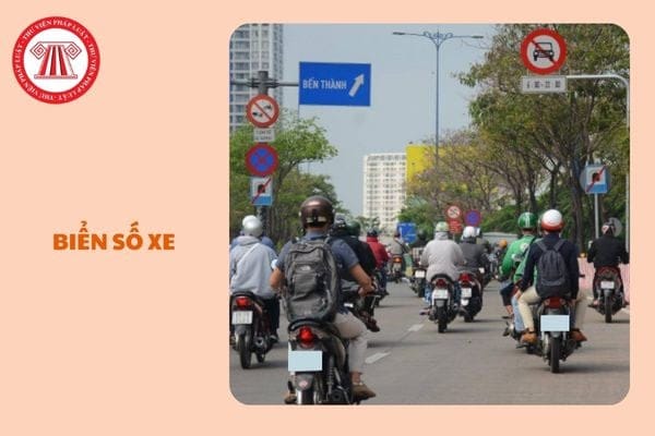 Chi tiết biển số xe 24 hiển thị rõ các ký hiệu và số, đặc trưng của tỉnh Lào Cai