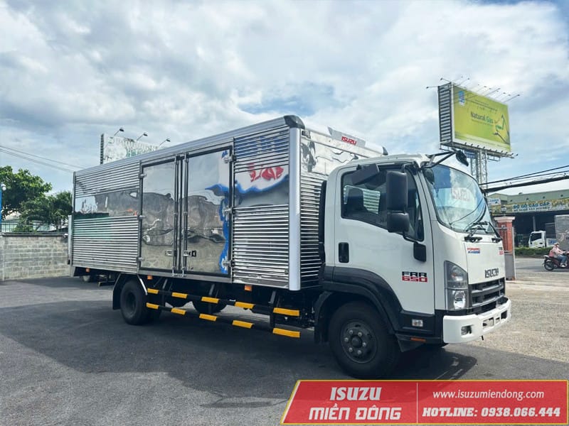 Chi tiết vật liệu đóng thùng xe tải Isuzu 6.5 tấn