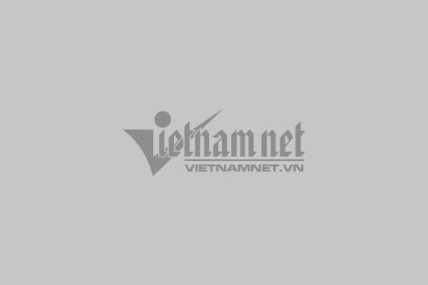 Chiếc xe ô tô thể thao màu cam rực rỡ, là màu tương khắc mà người mệnh Thủy nên tránh để giữ bình an.