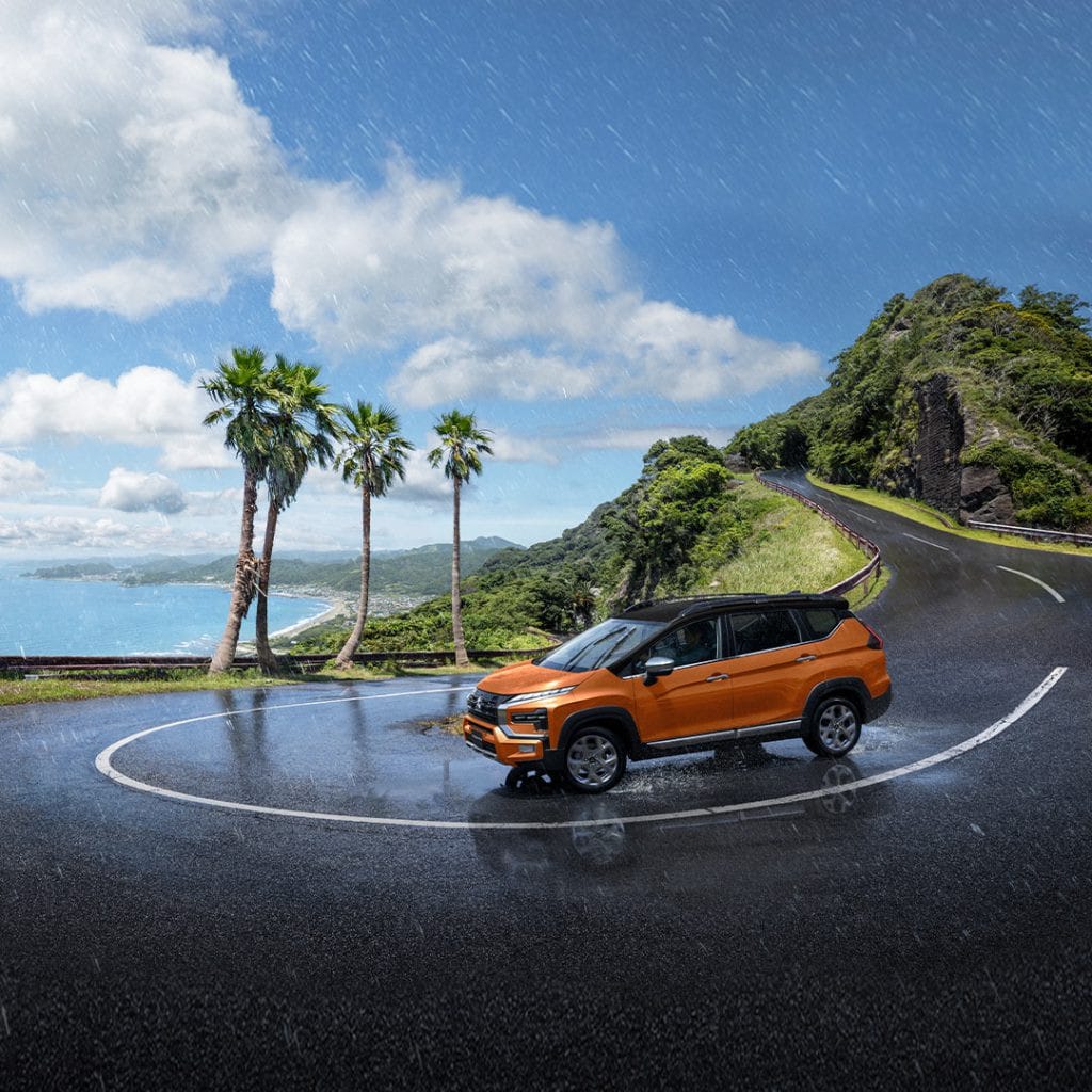 Công nghệ Active Yaw Control giúp tăng cường an toàn lái trên xe Mitsubishi