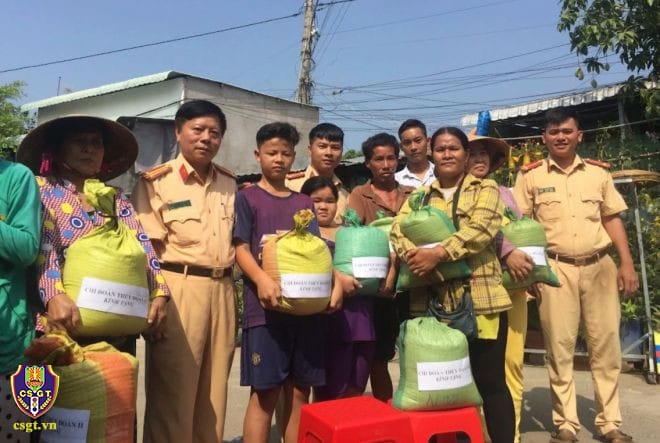 CSGT đồng hành cùng cộng đồng, xây dựng hệ thống minh bạch giúp người dân dễ dàng tra cứu các vi phạm giao thông của mình.