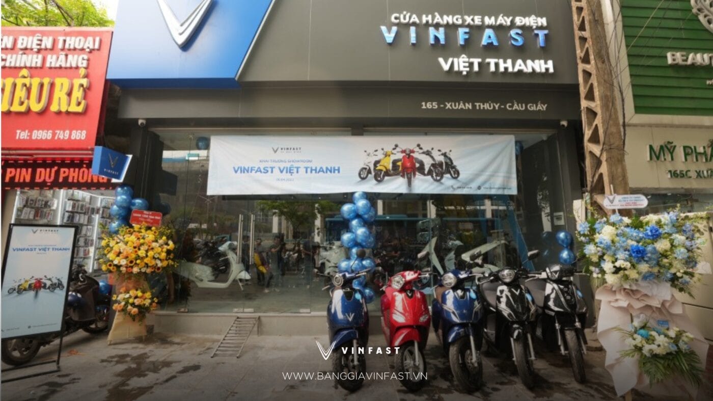 Cửa hàng VinFast Việt Thanh cung cấp xe máy điện và dịch vụ tại Cầu Giấy
