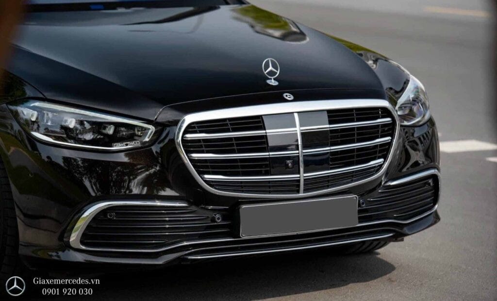 Cụm đèn Multi-Beam LED thông minh trên Mercedes S450 Luxury