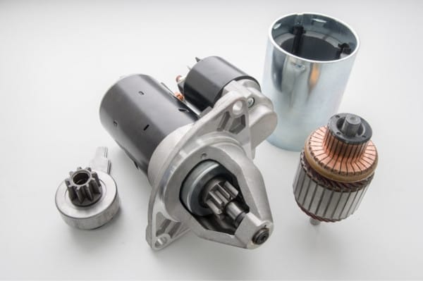 Cụm điện từ và động cơ khởi động
