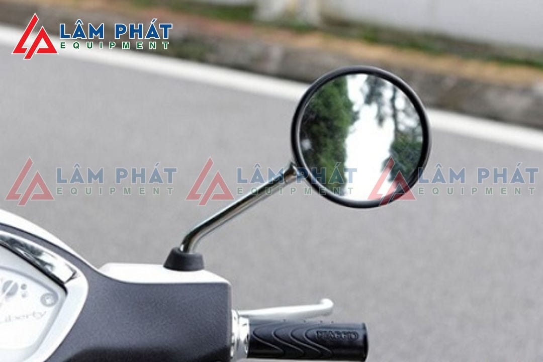 Đa dạng các mẫu gương chiếu hậu xe máy với nhiều kiểu dáng, màu sắc