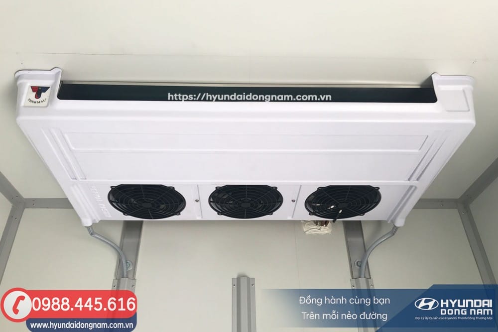 Dàn lạnh bên trong thùng xe tải bảo ôn