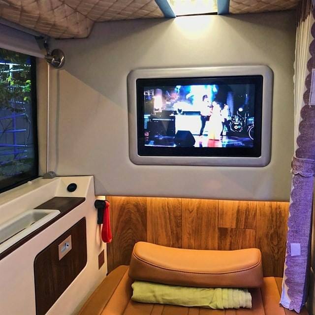 Dàn xe giường nằm limousine hiện đại của nhà xe Cúc Tư
