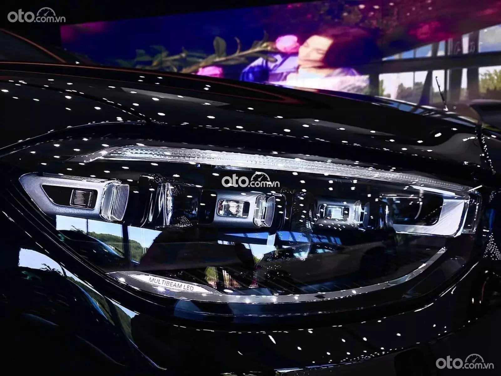 Đèn MultiBeam LED và đèn định vị ban ngày Mercedes-Benz S 450