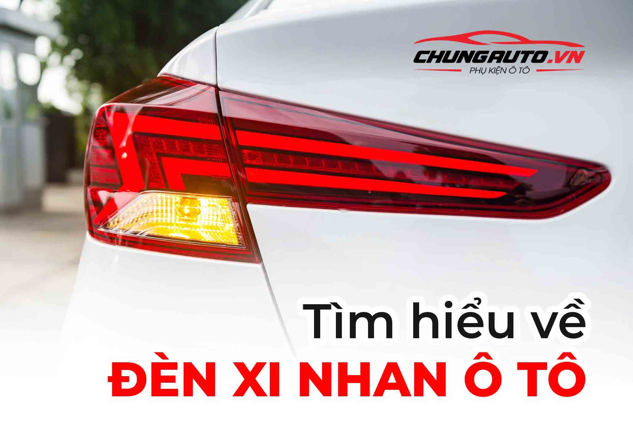 Đèn xi nhan ô tô đang phát sáng ở góc đầu xe