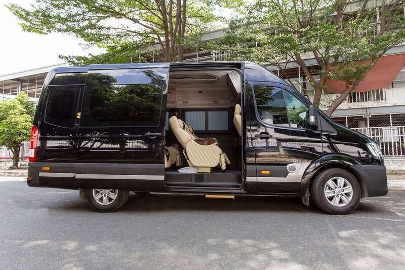 Dịch vụ xe khách Limousine chuyên chở khách trên các tuyến đường