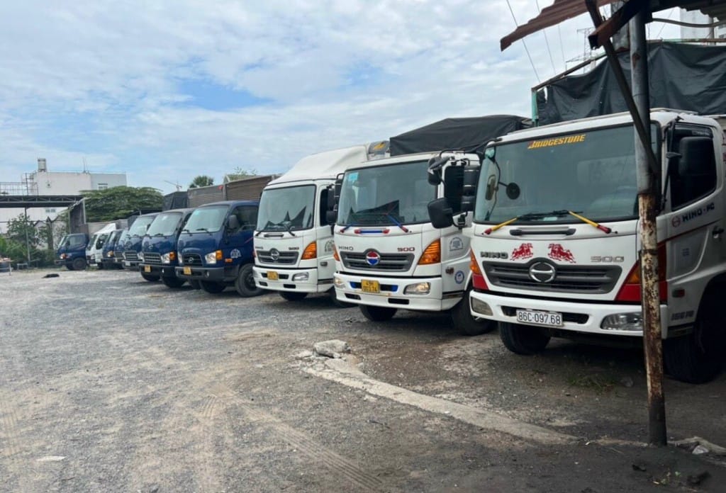 Đội ngũ chuyên viên tư vấn mua bán xe tải cũ chuyên nghiệp tại Biên Hòa