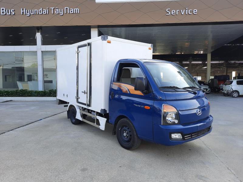 Động cơ D4CB mạnh mẽ trên xe tải Hyundai Porter H150, một mẫu xe tải 1,5 tấn chất lượng cao
