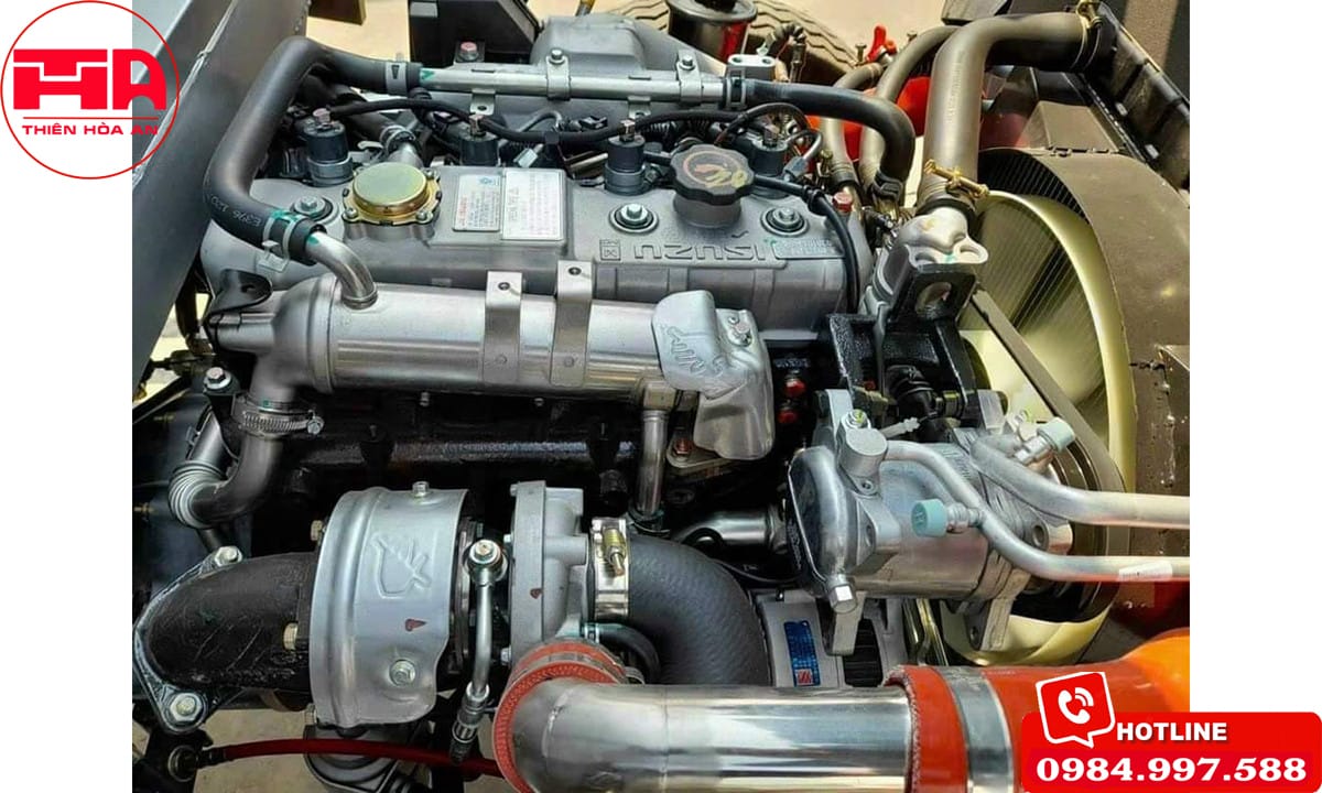 Động cơ Isuzu mạnh mẽ trang bị trên xe tải thùng lửng Tera 345SL