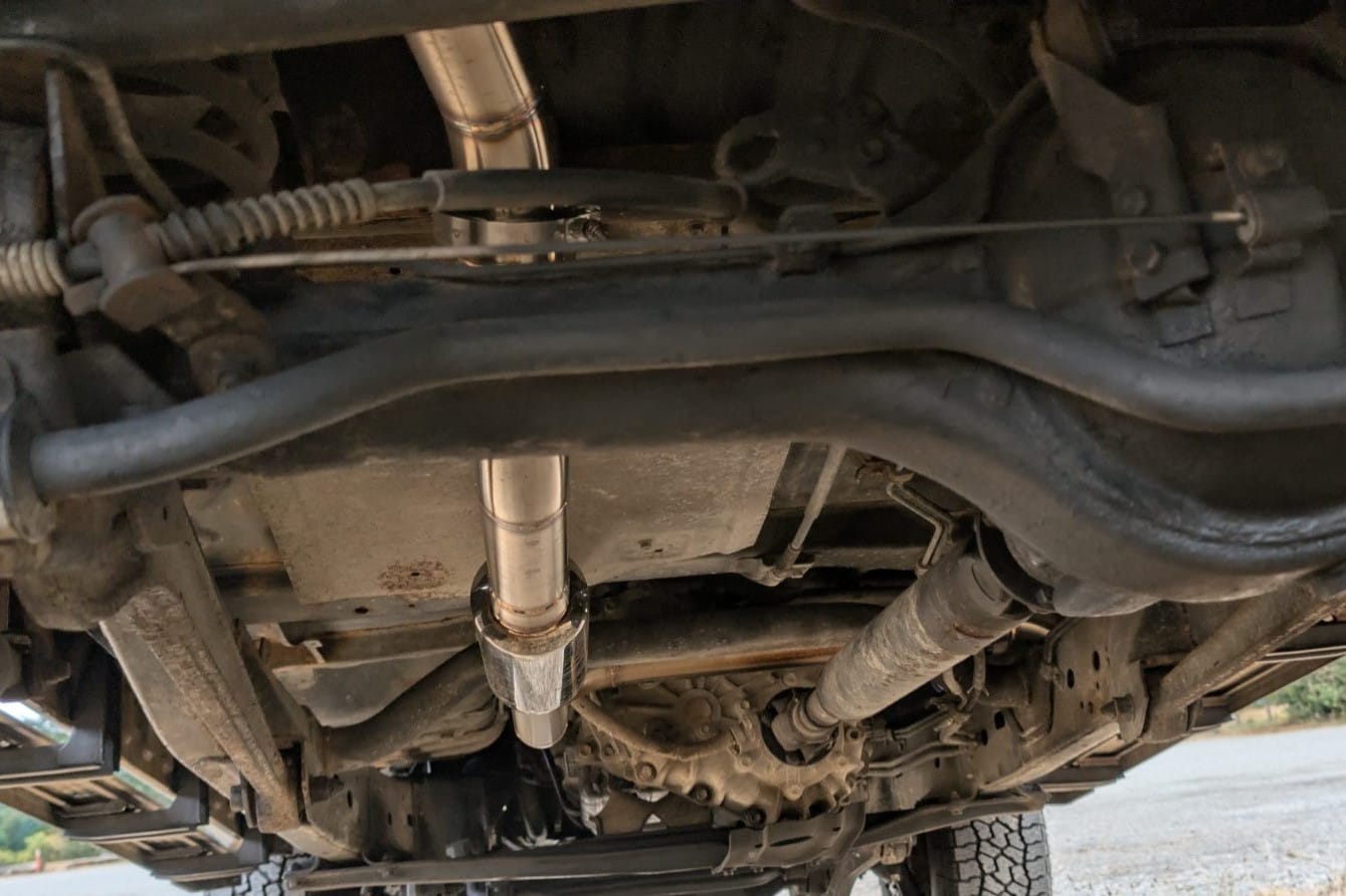 Động cơ turbodiesel 2.4L của Toyota Land Cruiser Prado LJ78 ZX