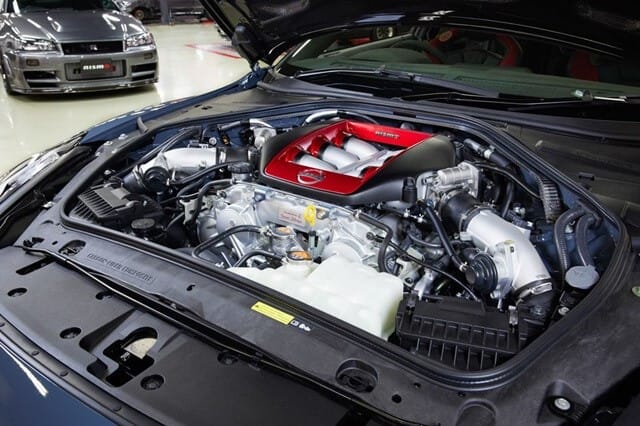 Động cơ V6 Twin-Turbo mạnh mẽ của Nissan GT-R R35 2024