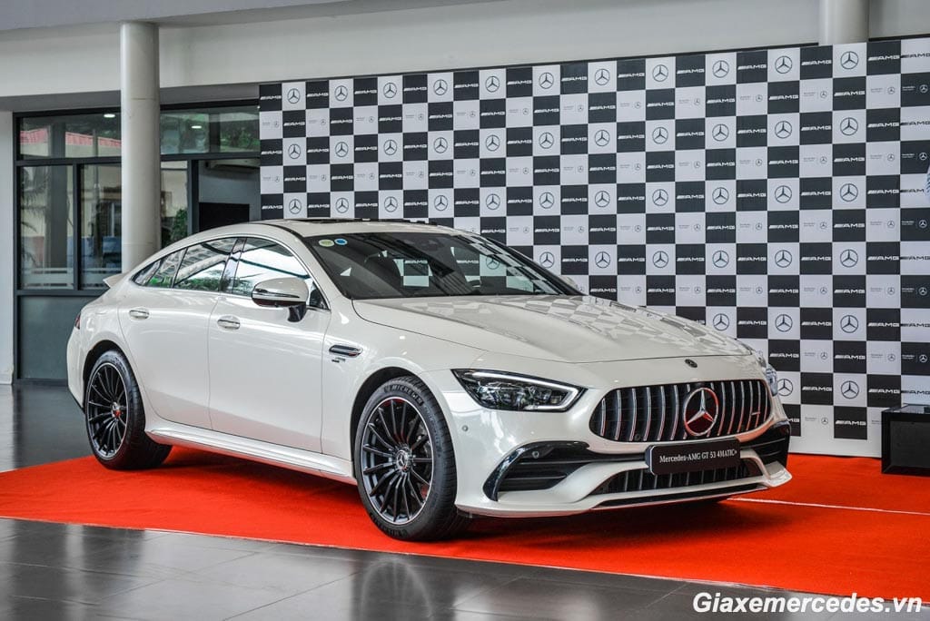 Dòng Mercedes Coupe thể thao cuốn hút tại Haxaco Võ Văn Kiệt