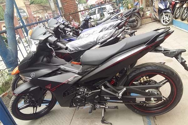 Exciter 150 đen nhám thu hút ánh nhìn