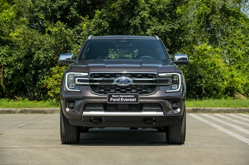 Ford Everest 2025 mới mạnh mẽ