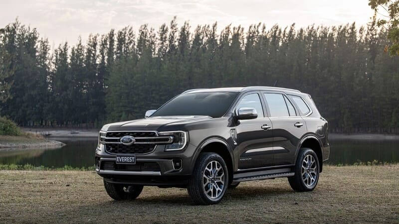Ford Everest mạnh mẽ, một lựa chọn xe 7 chỗ dưới 1 tỷ bền bỉ
