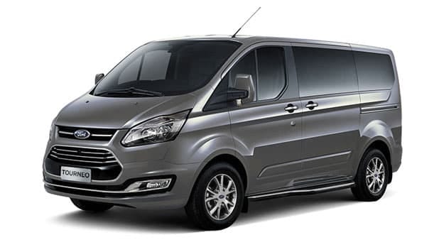 Ford Tourneo 7 chỗ màu ghi đậm với thiết kế mạnh mẽ