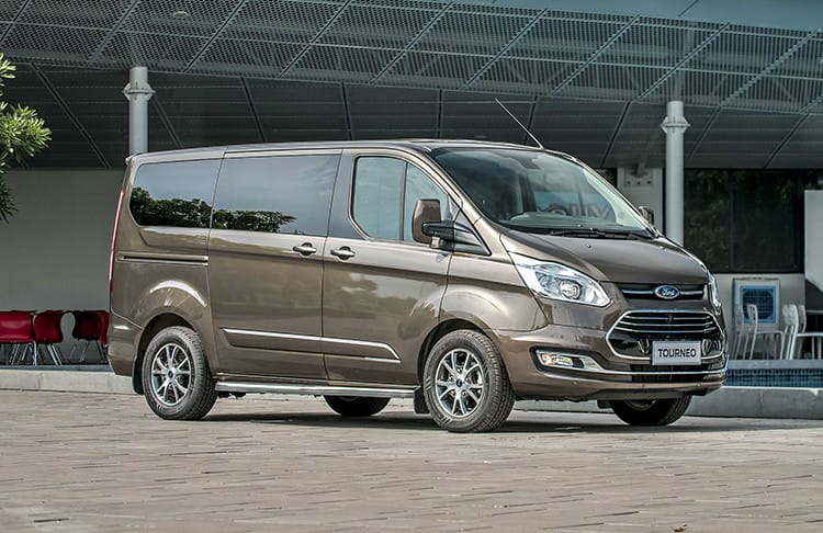 Ford Tourneo Custom là lựa chọn lý tưởng cho đại gia đình