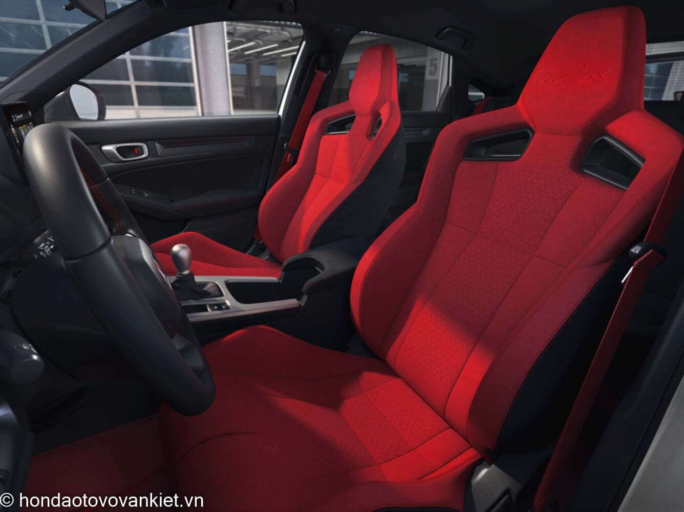 Ghế lái thể thao bọc da lộn của Honda Civic Type R