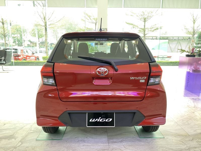 Giá lăn bánh Toyota Wigo - Thiết kế đuôi xe