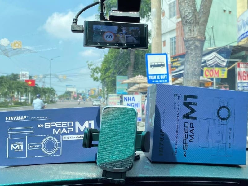 Giá rẻ cam hành trình oto