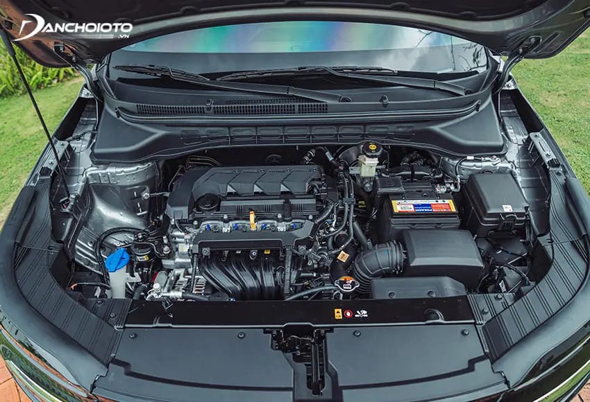 Giá xe Kia Carens có 3 tùy chọn động cơ là 1.4 Turbo, 1.5G, và 1.5D
