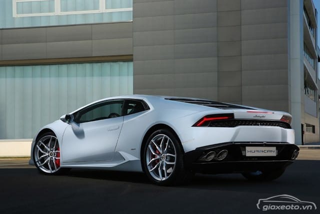 giá xe Lamborghini Huracan LP610-4